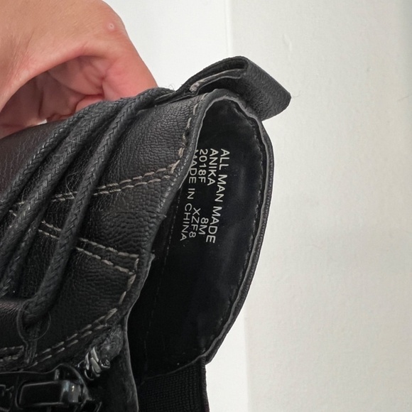 Earth Origins 8 Anika Ankle Bootie Black Comfy goth - Picture 8 of 8